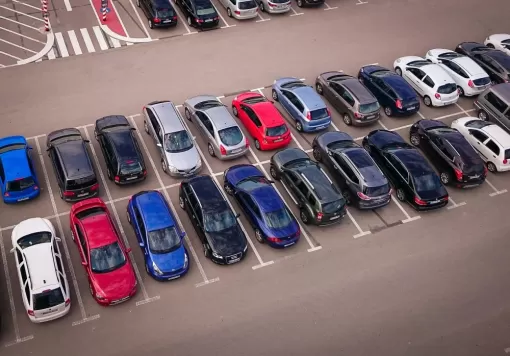 Signalétique au sol à Toulouse , Balma, Marquage Parking Rénovation